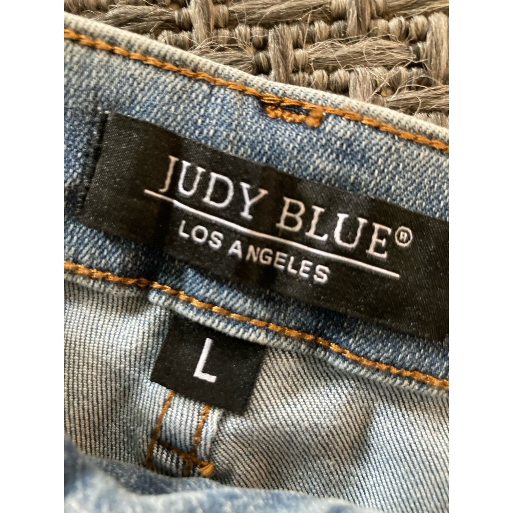 Judy Blue Shorts NWT Women's Size Large High Waist Tummy Moisture Control Denim - Picture 3 of 16